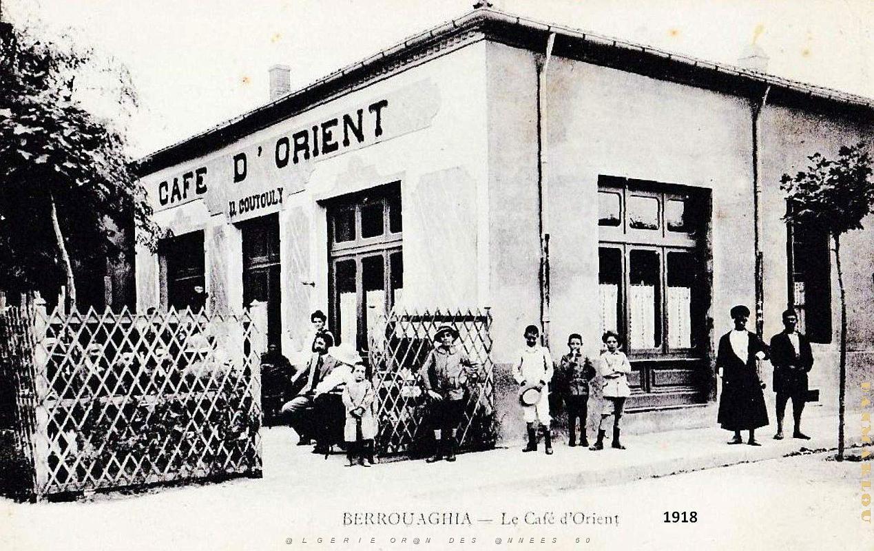 2501- Berrouaghia - Avenue de la Gare - Cafe d'Orient - 1918.jpg